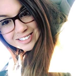 Meet your Posher, Mara